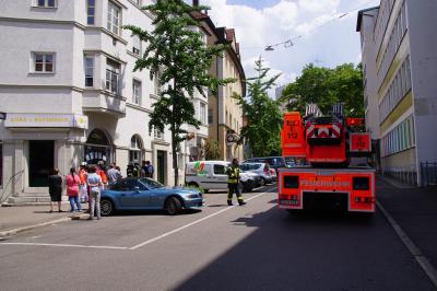 Stuttgart Ost: Kellerbrand loest Feuerwehreinsatz aus